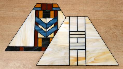 Delphi stained glass patterns.  Free PDF download.  Check out our delph...