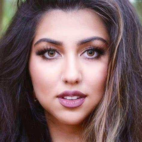 Delsa (@delsa_ghorbani.daf) &bull; Instagram photos and videos