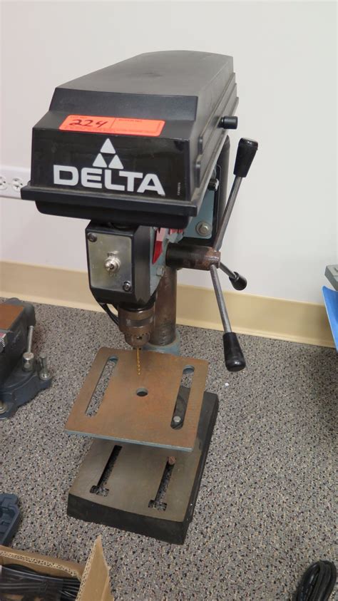 Delta 8 inch drill press manual. - Cincuentenario de la flota del monopolio de petróleos, 1927-1977.