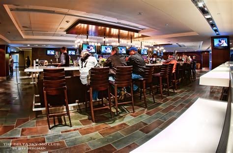 Delta club citi field. 5.1 The Delta Club. 5.2 Acela Club. 5.3 Ceasars Club. 6 Standing Room Only (SRO) Seats. 7 The Best Food at Citi Field. 8 Citi Field Dugout, Weather Coverage, & Directions. 9 ADA Seating at Citi … 
