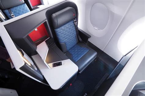 Delta one suites. The new Airbus A330-900neo has Delta One Suites aboard. Delta. In all, Delta’s A330neos contain 281 seats. At the front of the plane are 29 Delta One Suites laid out in a typical 1 – 2 – 1 ... 
