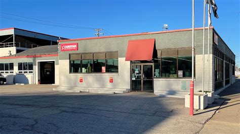 Dempsey-Adams CARSTAR 1837 Madison Avenue Granite City, IL 62040 618-451-9511 One of 9 independently-owned STL Metro CARSTAR stores to serve you.. 