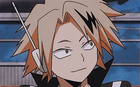 Denki x reader quotev.  &ldquo;I- Hey!&rdquo; Denki smirked and held it high above hi...