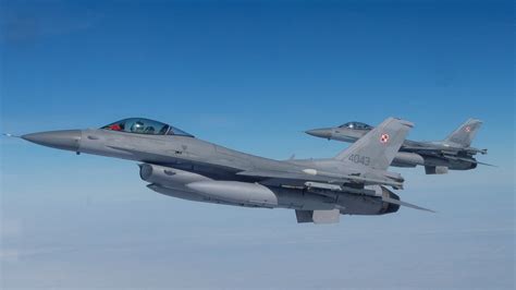 Denmark to start the training of Ukrainian pilots on F-16s