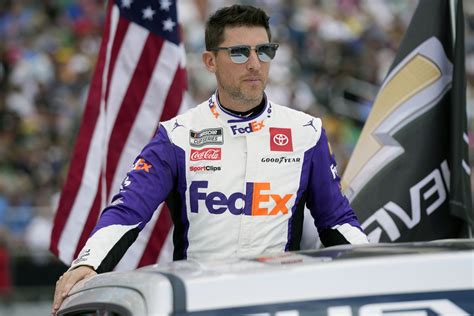 Denny Hamlin wins 1st superspeedway pole of his career