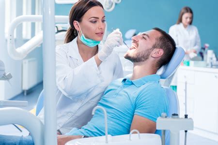 Dental providers that accept CareCredit can be found on the company’s website, which is carecredit.com The website gives the names of dentists based on the consumer’s locale, as of.... 