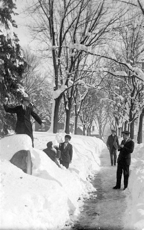 Denver's largest snowstorm on record happened in 1913