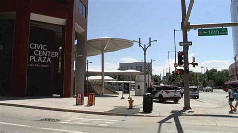 Denver Police investigate threat at Civic Center Plaza