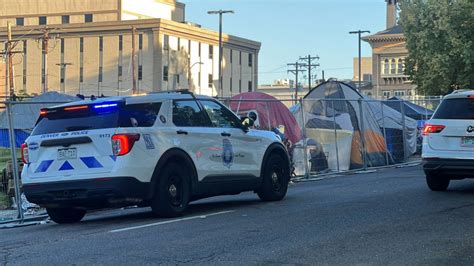 Denver conducts 3rd encampment sweep, sends people to hotel