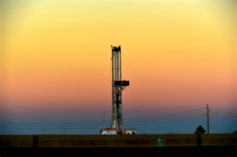 Denver court OKs oil company’s motion in dispute with Colorado regulators