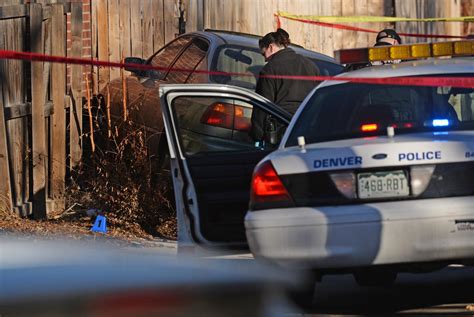 Denver police shoot suspect at Clement Park near Littleton