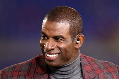 Deone sanders. Dec 4, 2023 · Deion Sanders Talks Quality Time with Family and Filming Their Super Bowl Ad: 'There's Strength in Unity' Sanders had two children with his first wife, Carolyn Chambers: a daughter, Deiondra, 31 ... 