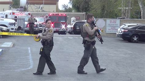 Deputies shoot man in Santa Clarita, hospitalizing him, LASD says