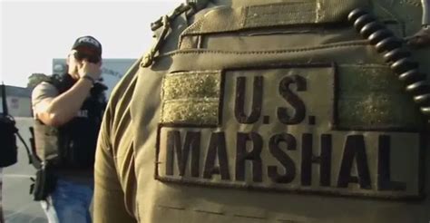 Deputy U.S. Marshal charged with entering plane drunk after misconduct report on flight to London