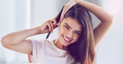 
Der Scheitel kann scharf oder weicher gezogen werden