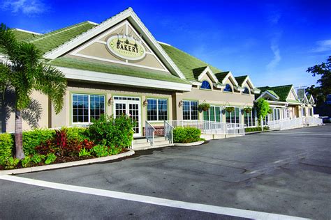 Der dutchman sarasota. The first Der Dutchman opened in Walnut Creek, Ohio, on May 1, 1969, with seating for 75 and 15-20 employees. ... Sarasota. For more info, call (941) 955-8007 or check out the Dutchman Hospitality ... 