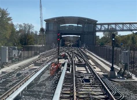 Derailment near Potomac Yard Metro station causes minor delays on Blue, Blue Plus trains