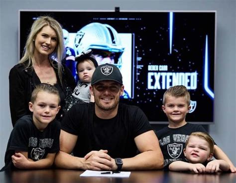 Derek Carr Bio: Wife, Kids & Contracts [2024 Update] - Players Bio