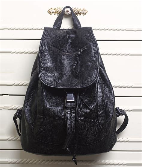 Deri sırt çantası siyah