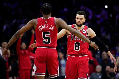 Derrick Jones Jr.’s game-saving block shows the flexibility needed to keep the Chicago Bulls afloat in the East