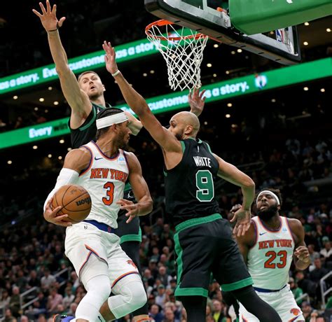 Derrick White’s value continues to go noticed by Celtics: ‘We’re lucky to have him’