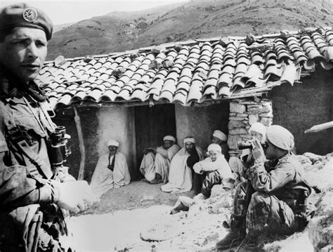 Des chrétiens dans la guerre d'algérie. - Recherches sur les populations primitives et les plus anciennes traditions du caucase, lues a la ....