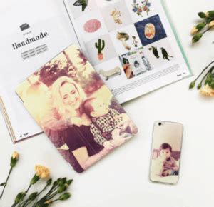 Design dit eget cover Find en perfekt personlig gave med Gocustomized.dk →