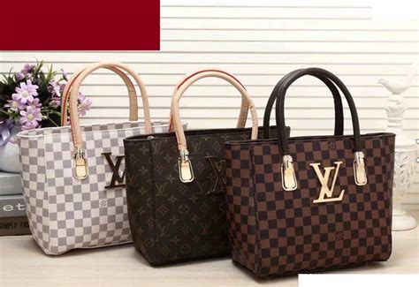 Designer handbag brands. Before you start shopping, do some research to find the best designer handbag brands that fit your budget and style. Look for reviews and recommendations from fashion bloggers, magazines, and other trusted sources. Some of the best designer handbag brands include Chanel, Louis Vuitton, Gucci, and Prada. 2. 