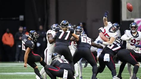 Desmond Ridder answers critics, Younghoe Koo kicks last-second field goal, Falcons edge Texans 21-19