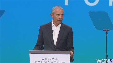 Despite global uncertainties, Obama argues case for hope at Democracy Forum