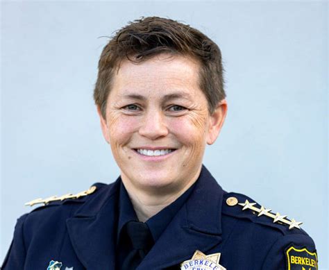 Despite scandals, Jen Louis lands Berkeley police chief job