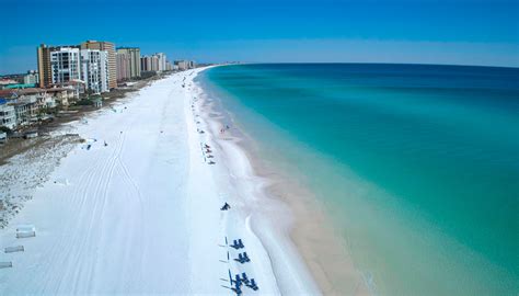 Destin fl to pensacola fl. Destin is larger than Pensacola. Destin is more developed and has more accommodation options. This includes hotels, restaurants, shops, and more. As mentioned, Destin feels larger since Fort Walton Beach and Miramar Beach are so close. Pensacola, on the other hand, has a very small-town feel with many undeveloped areas. 
