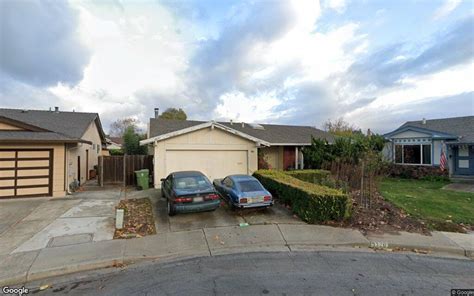 Detached house sells for $1.8 million in Fremont