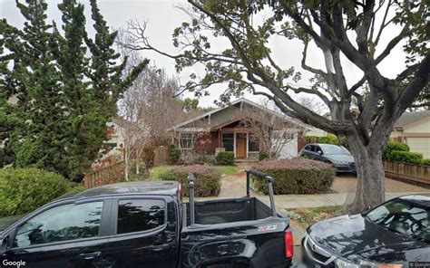 Detached house sells for $1.8 million in Palo Alto