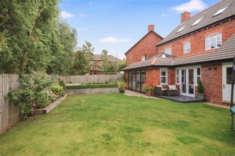 Detached houses for sale in Lymm, Cheshire – TheHouseShop.com