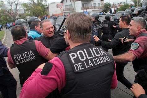 Detienen a dos sospechosos en relación a la agresión contra Sergio Berni, ministro de Seguridad de la provincia de Buenos Aires