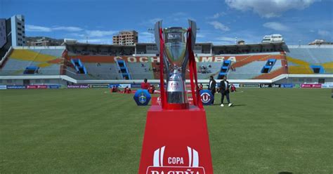 Deutsche Milf Im Gangbang