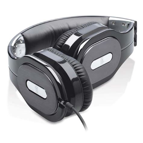 Deux nouveaux casques debarquent chez PSB - hifi.be