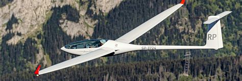 Development of High Performance Sailplanes