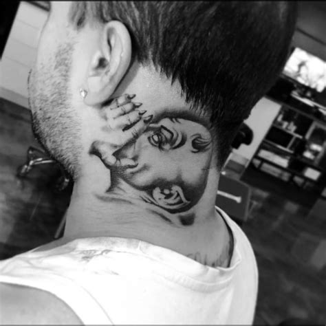 215 Trendy Neck Tattoos You Must See - Tattoo Me Now | Neck t