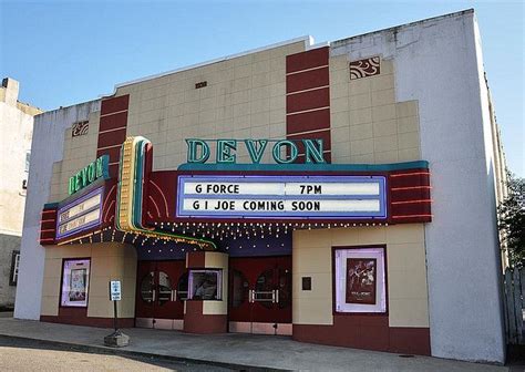 Devon Theater – Movie Posters – Movie History