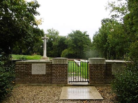 Devonshire Cemetery, Mametz - Tripadvisor