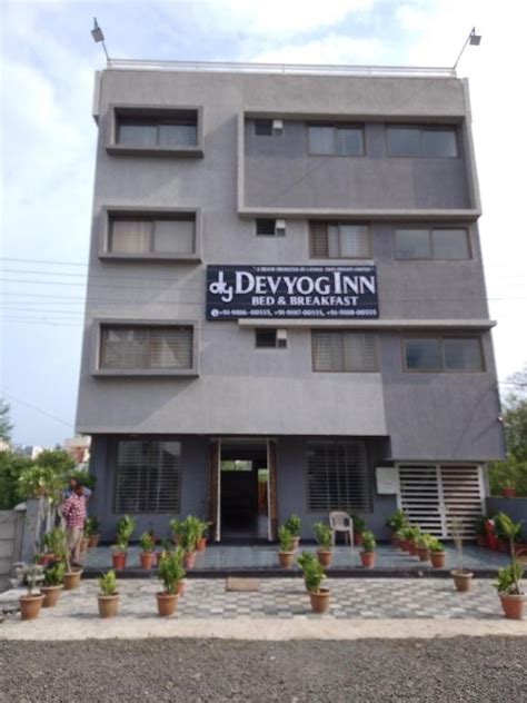 Devyog Inn - Bed & Breakfast in Salaiya