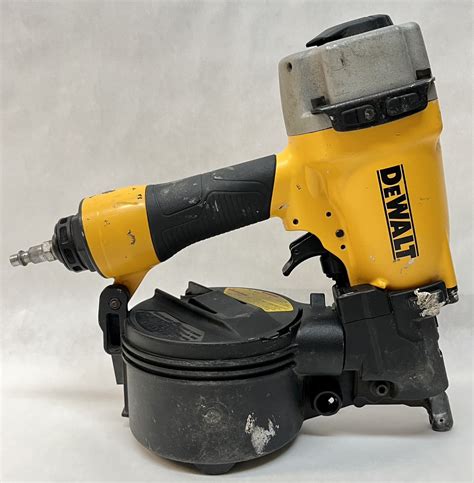 Dewalt DW66C-1 Coil Siding & Fencing Nailer Nail Gun Depot