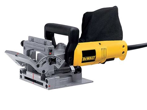 Details. The DCW682 cordless Biscuit Jointer includes an array of features that ensure it consistently delivers precise and accurate joining anywhere. With anti-slide grippers, rack and pinion fence adjustment, and pre-set cutting depths for 0, 10 and 20 biscuit sizes, it’s ideal for both commercial and workshop woodworking applications .... 