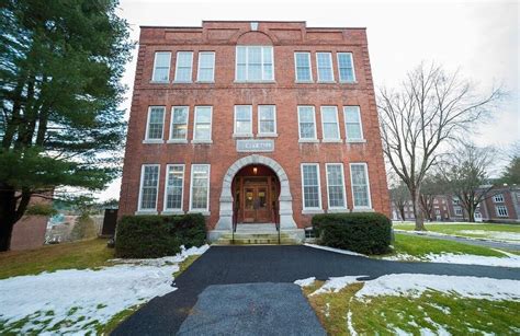 Dewey Hall - College Academic Building - Foursquare