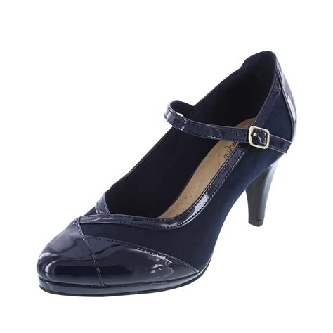 Shop Women's dexflex comfort Black Size 5w Heels at a discounted price at Poshmark. Description: Black cross over memory foam Dexflex. Approximately 2.25 heel. Memory foam insole with adjustable ankle strap. Size 5w. Sold by jenn347. Fast delivery, full service customer support.. 