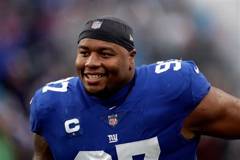 Dexter Lawrence won’t report for start of Giants offseason program due to contract situation: sources