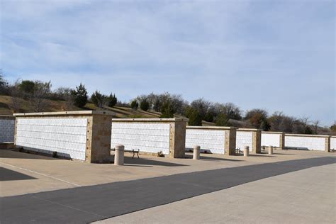 Dfw national cemetery columbarium. .  <a href=https://app.properwallet.com.br/l1qec/pengel...