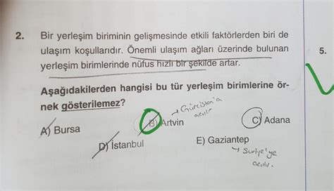 Diğer yandan, bir yerleşim biriminin bu kapsamda değerlendirilebilmesi için, en yakın il ve ilçe merkezine uzaklığının en az 10 km olması .